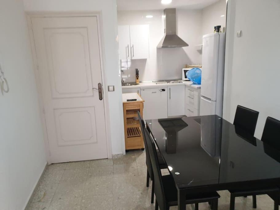 Fantastico Duplex En El Centro De Osuna Exteriör bild